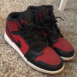 Jordan Men's Red and Black High-Top Sneakers